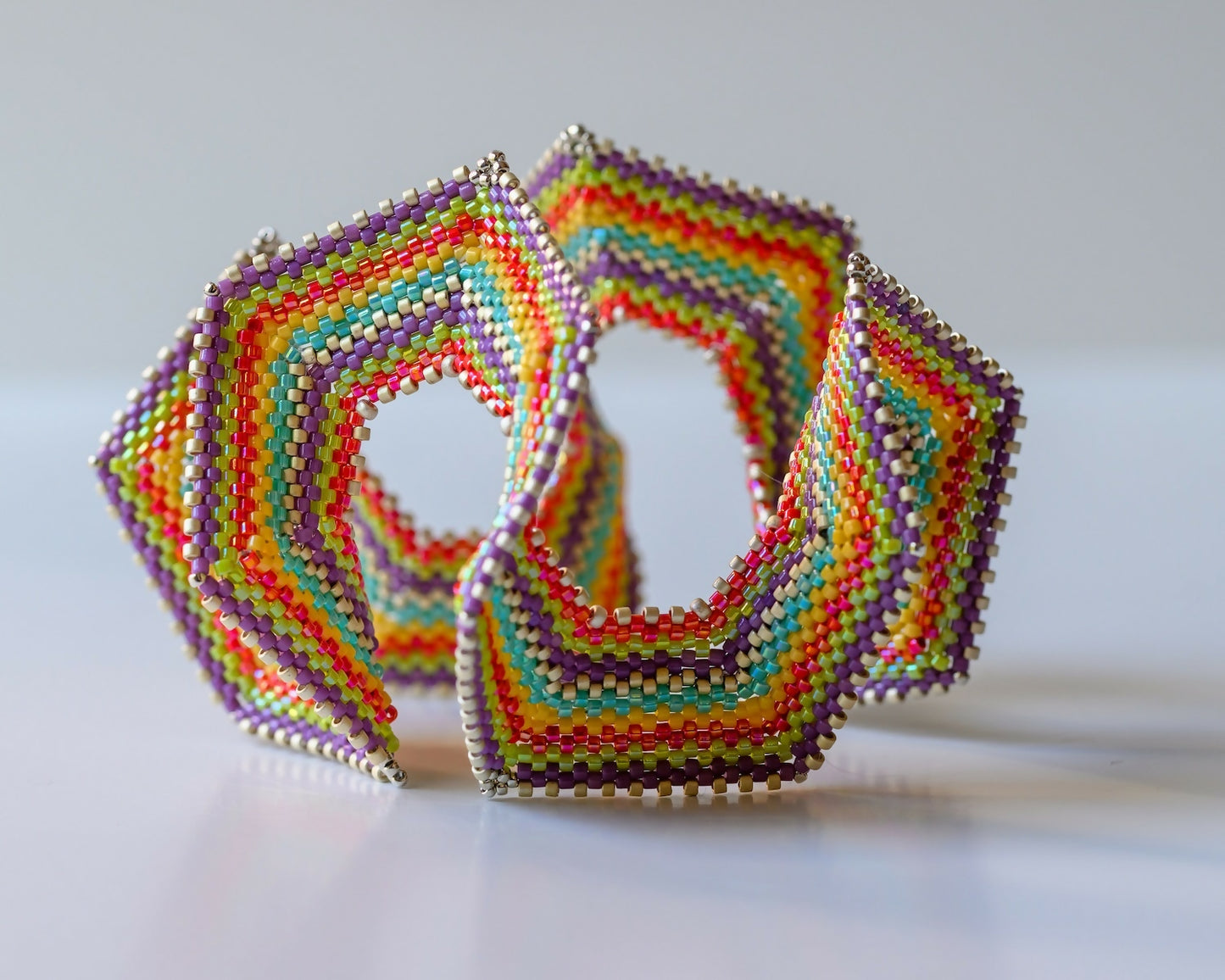 Candy Wavy Hexagons Bracelet