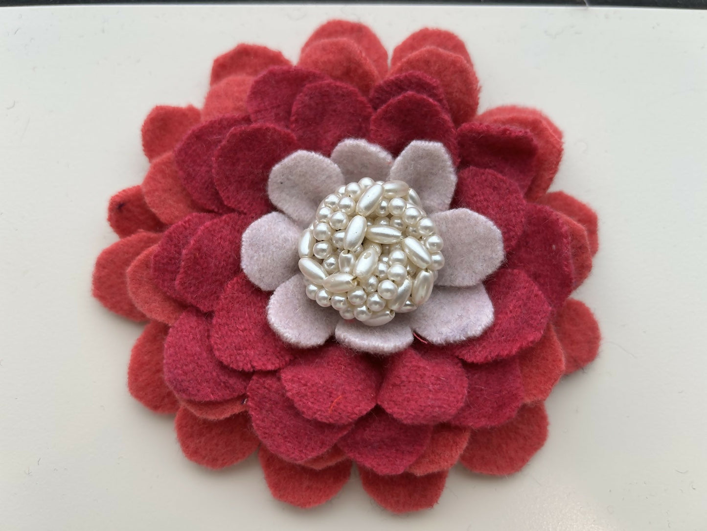 Flower Pin - Wool Brooch