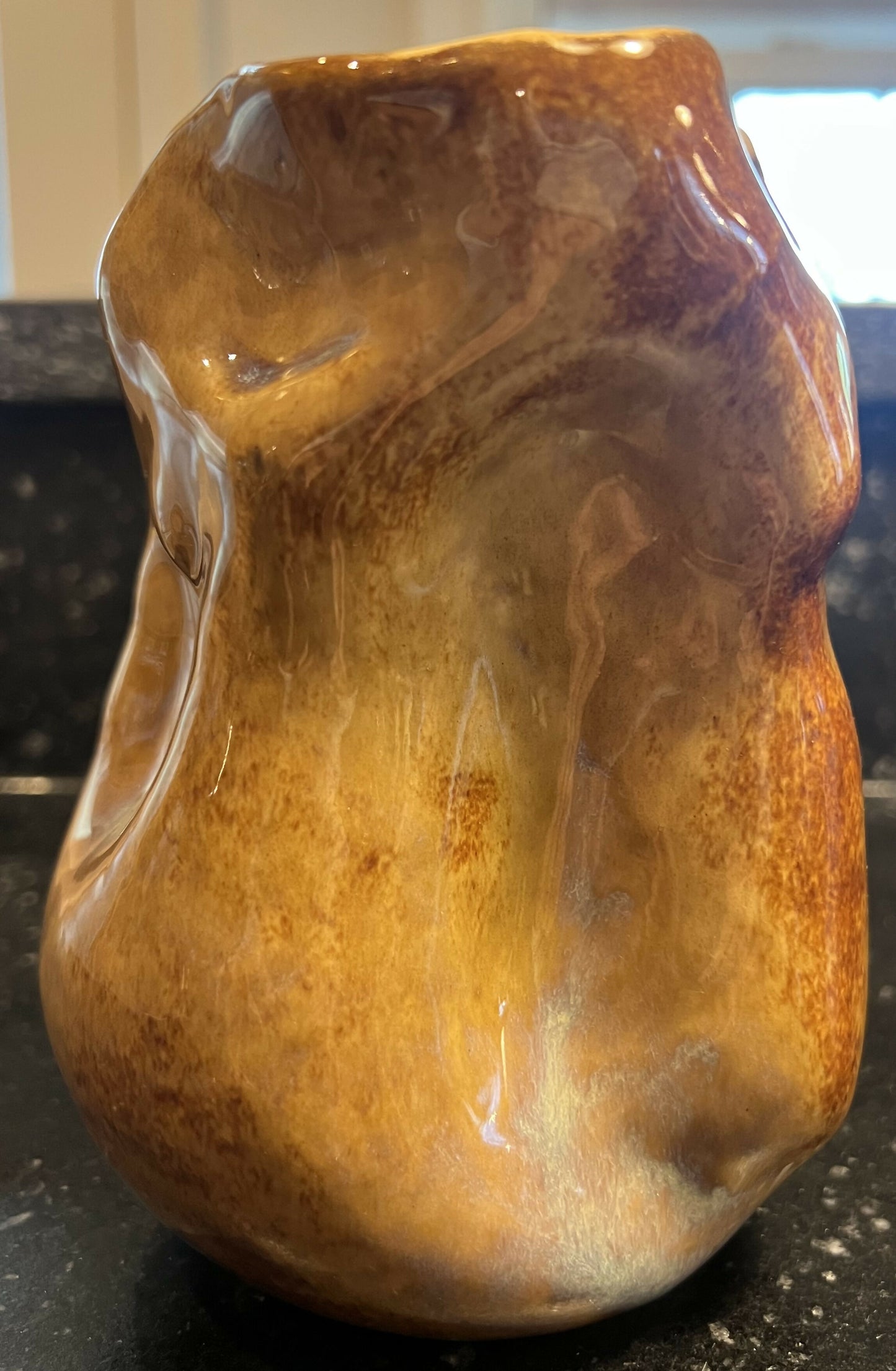 Deflated vase