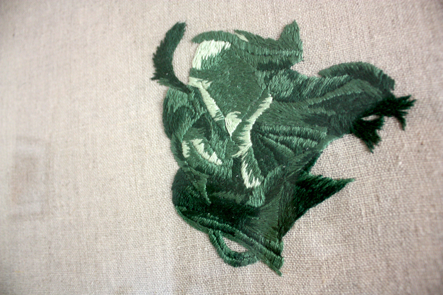 Green embroidery 3