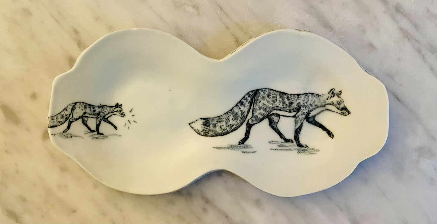 Small 2 section dish