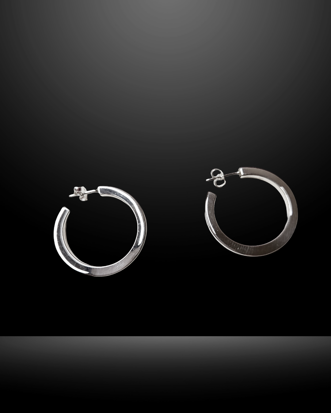 Yeyejsi Silver Hoop Earrings
