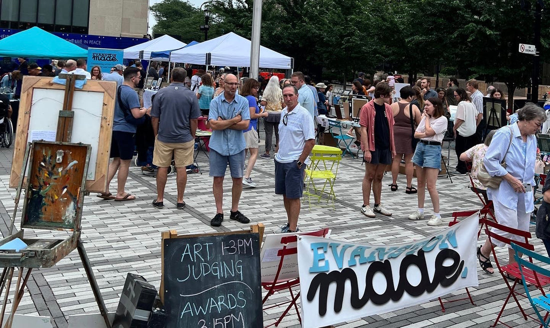 Plein Air Festival Final event, Pictured Fest Best of Show winner Scott Lloyd Anderson chatting with festival goers.