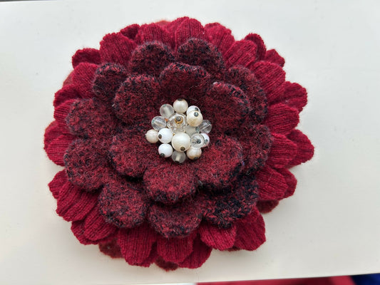 Flower Pin - Wool Brooch