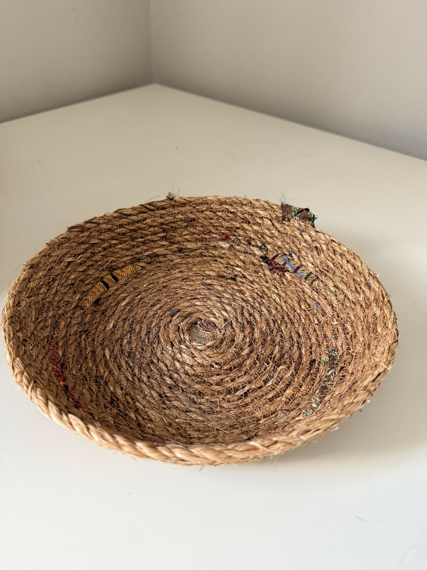 Coir and silk rope vessel