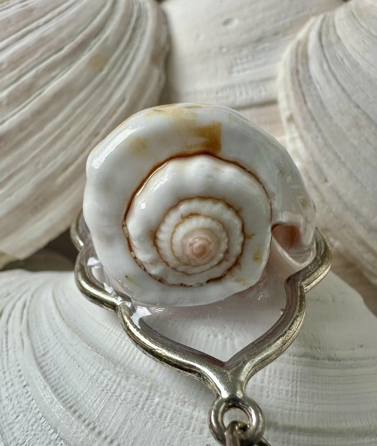 Strawberry Conch Shell Pendant Necklace