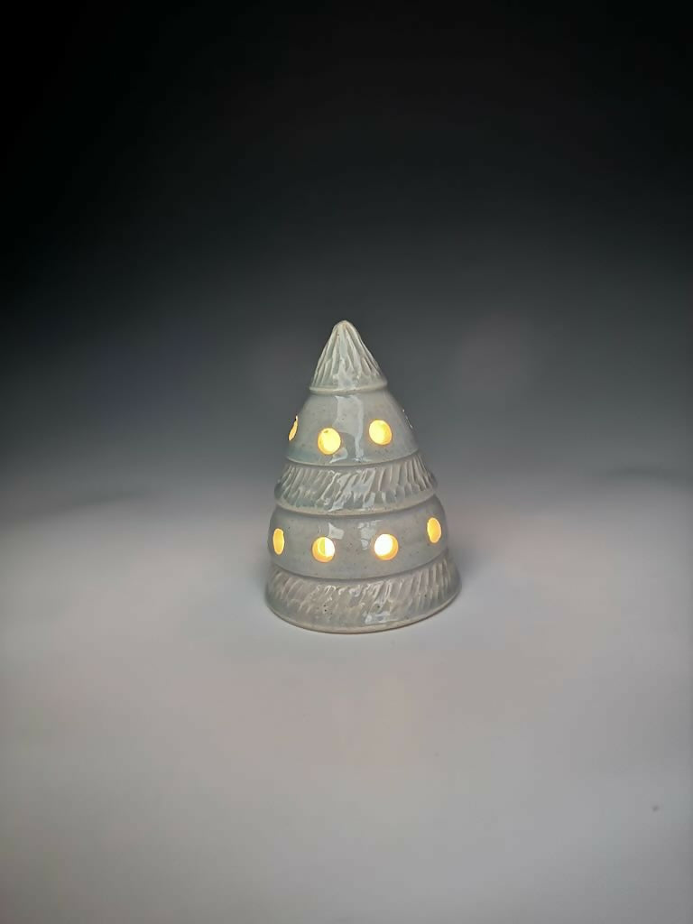 Cream Xmas Luminary Tree 1