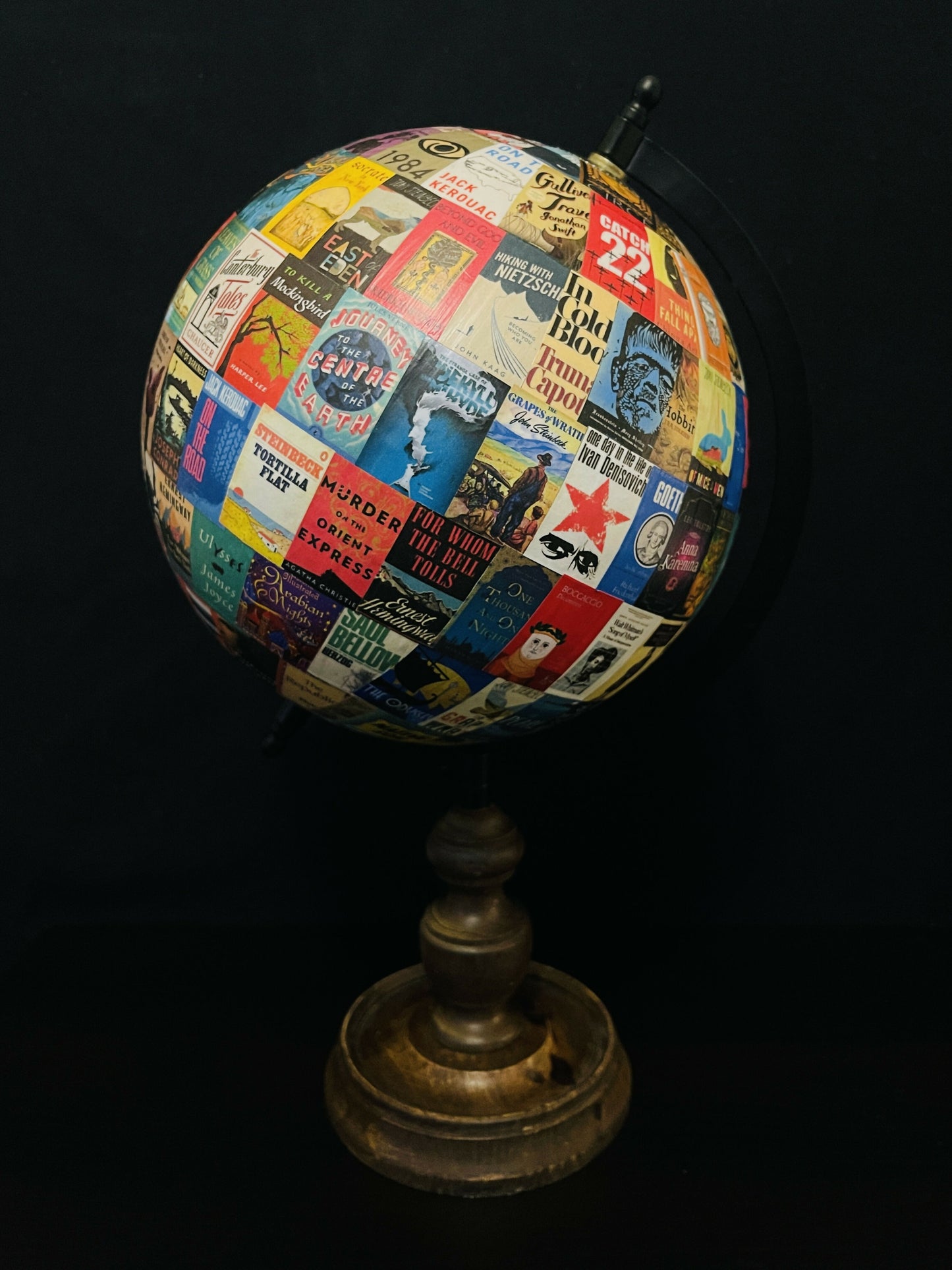 Classic Book Covers Globe