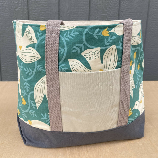 Tiny Tote in Hummingbird
