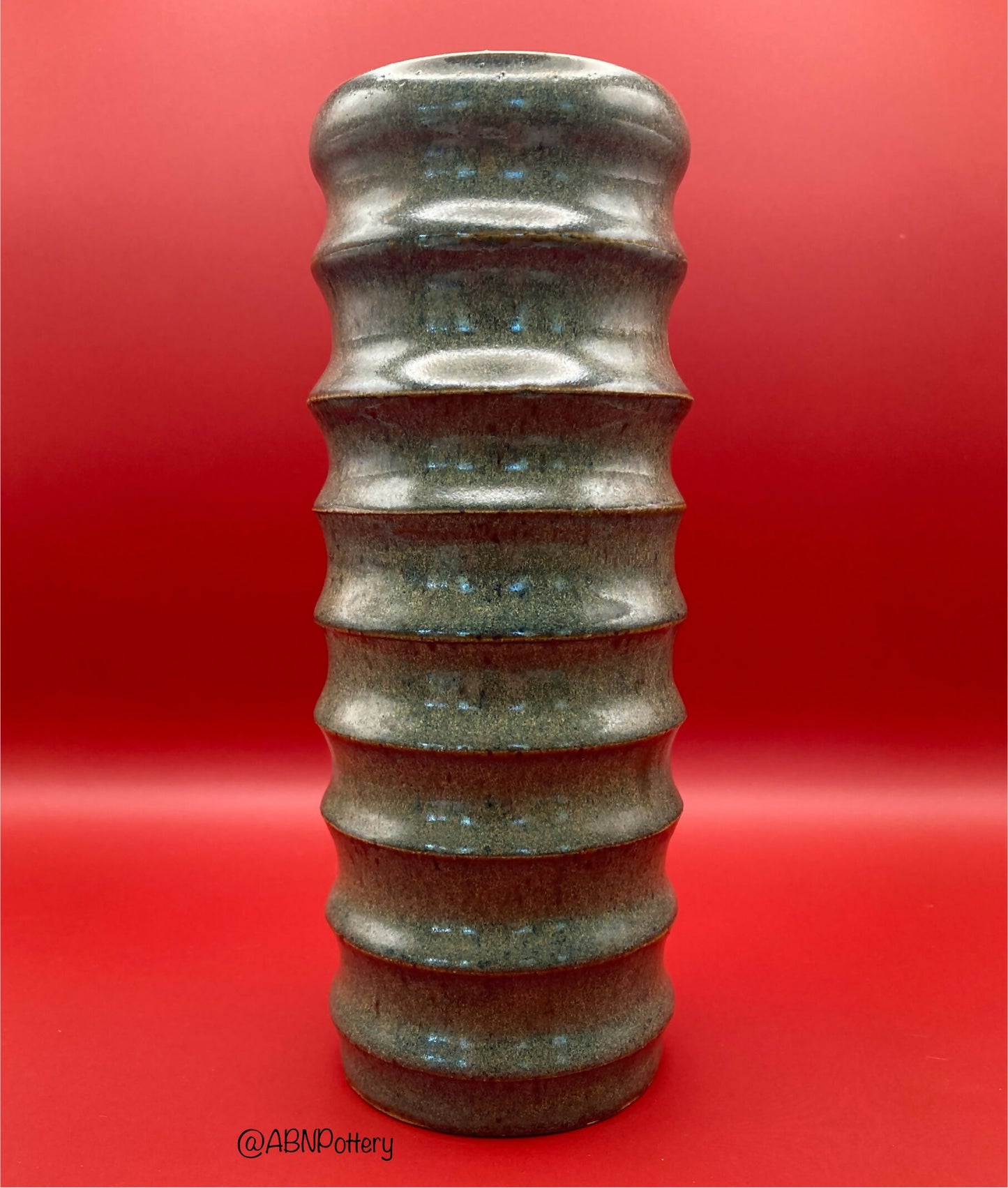 Guiro Vase in Sage Green