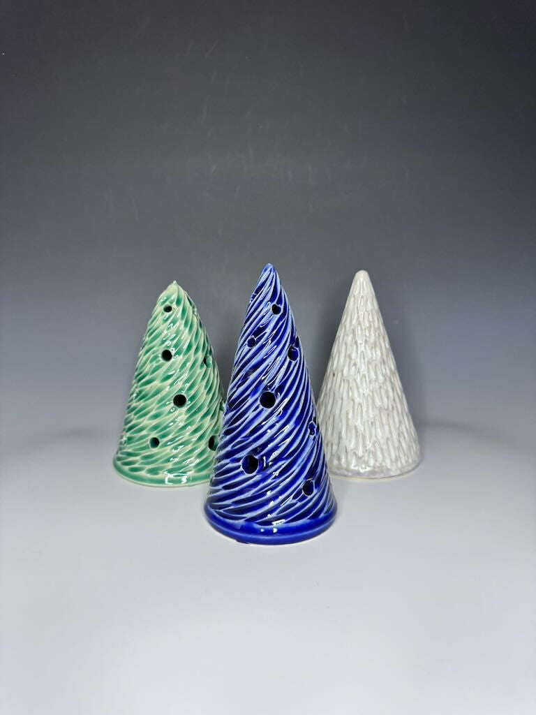 Blue Xmas Tree Luminary 4