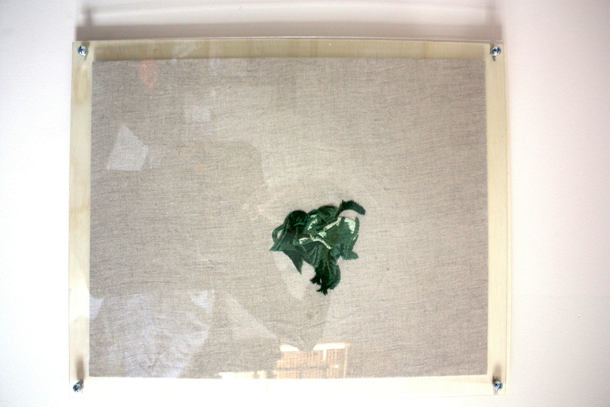 Green embroidery 3