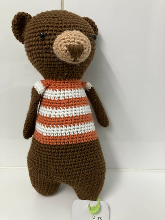 Orange T shirt bear