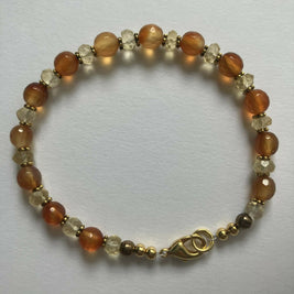 gemstone bracelet - carnelian, citrine