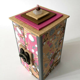 Bubbles Tower Box