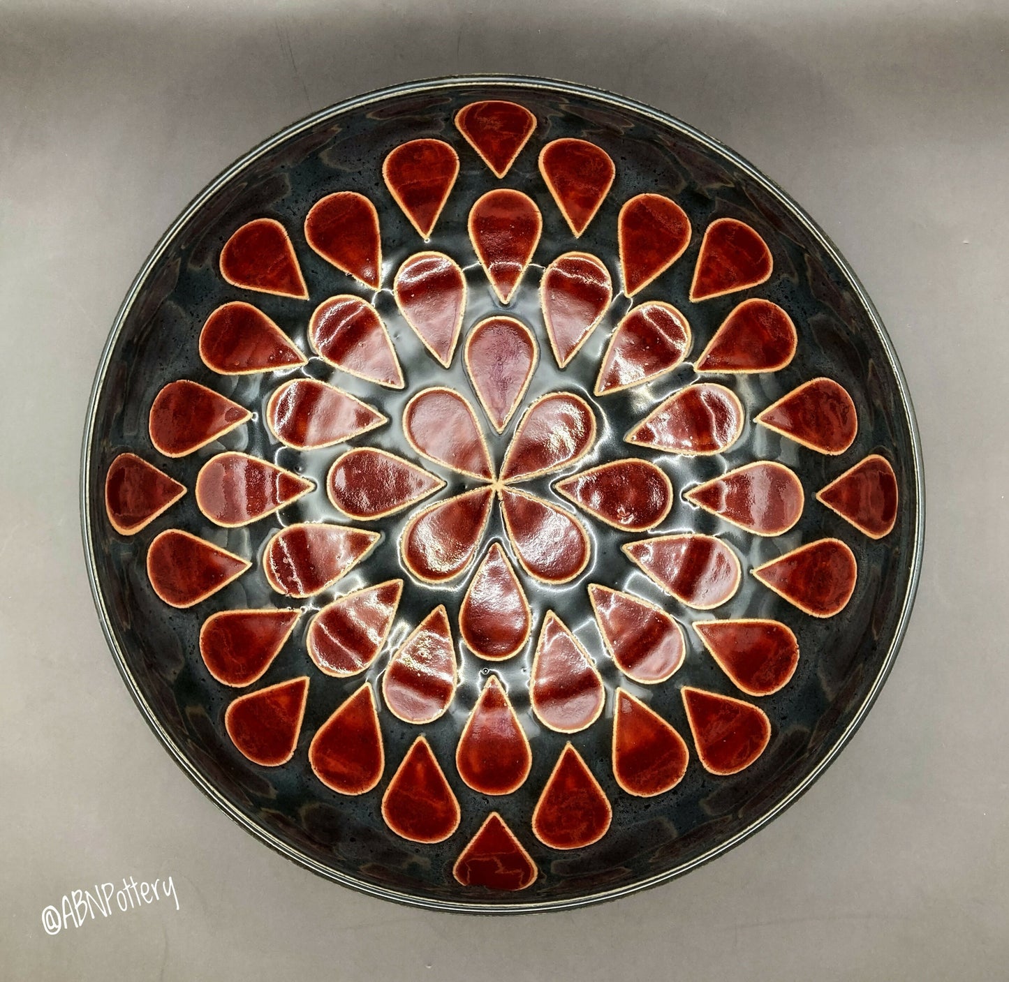 Red Teardrop Bowl