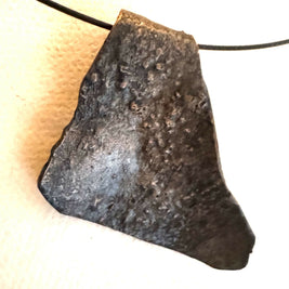 Reticulated pendants