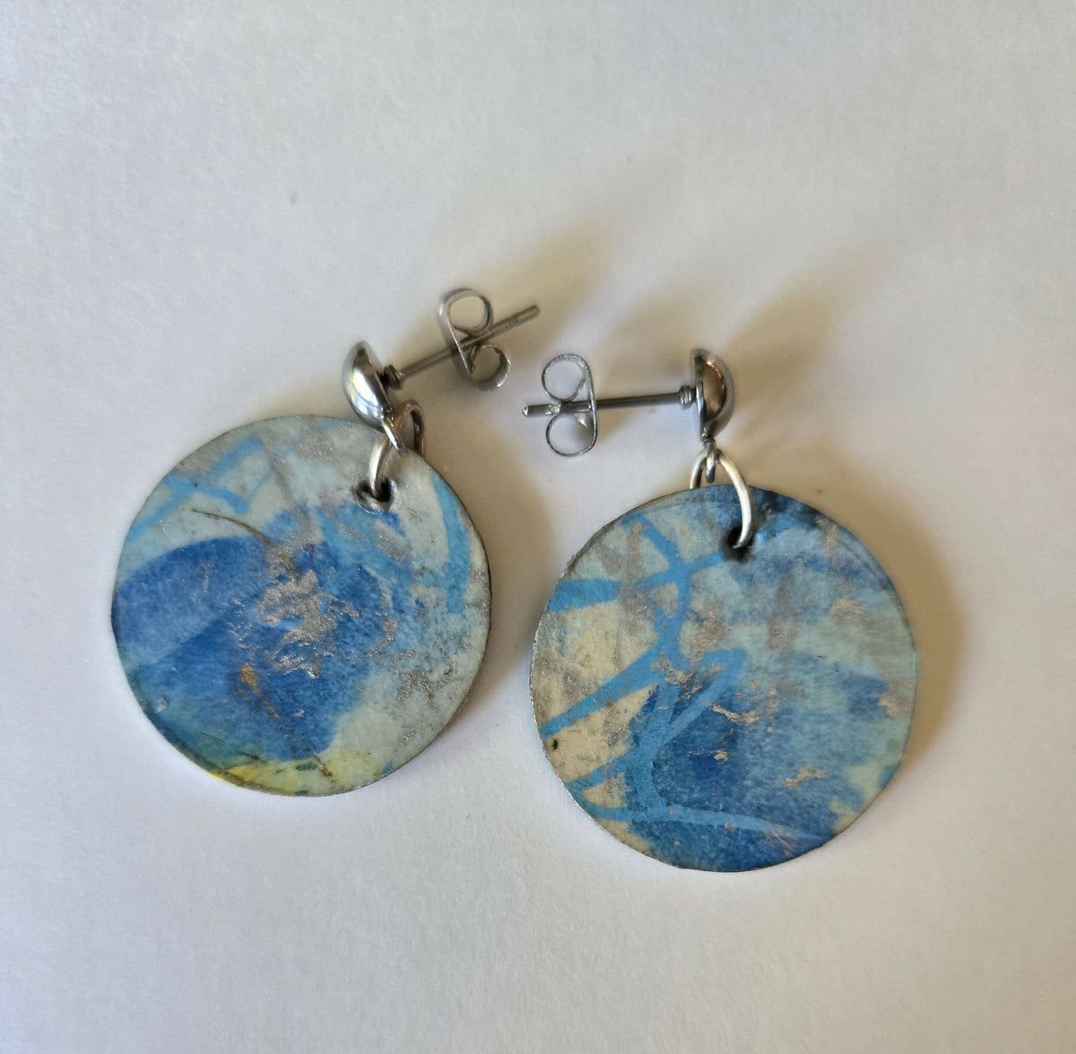 Small handpainted disk earrings