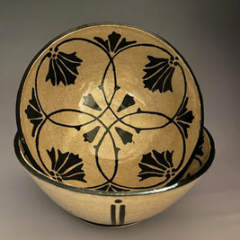 bowls - black design