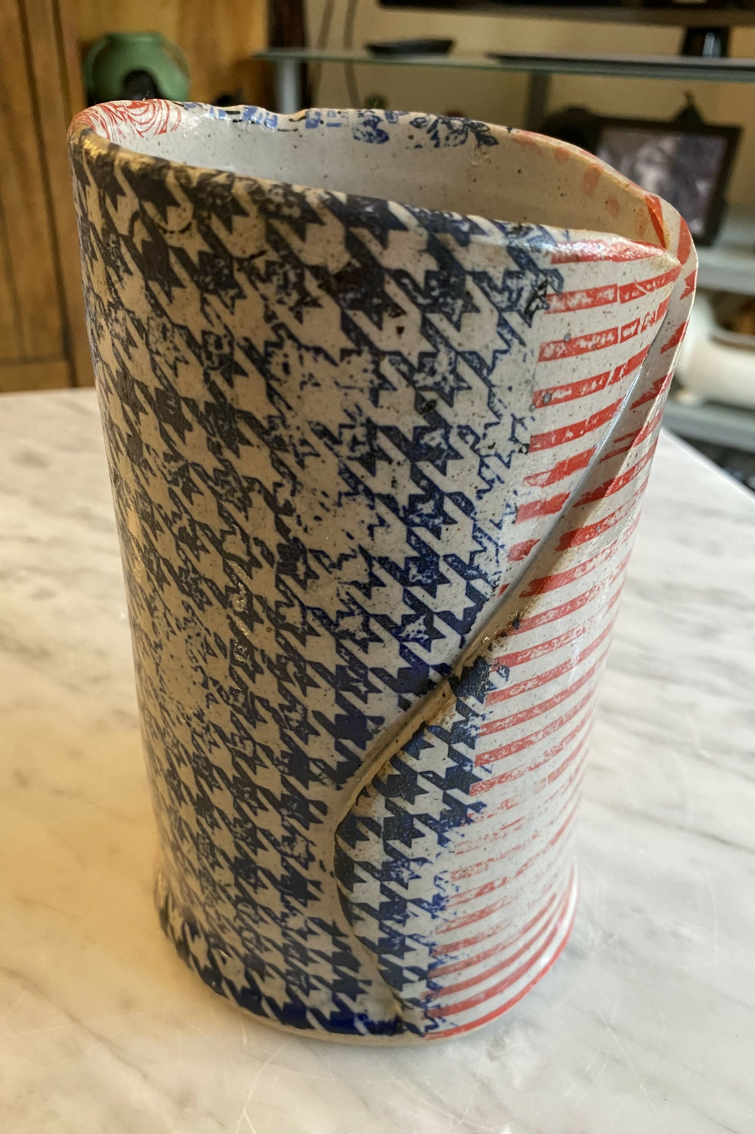 Round tall Colorful vase