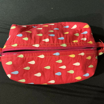 Cosmetic bag