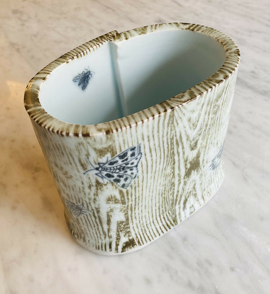 Oval Vase-wood grain