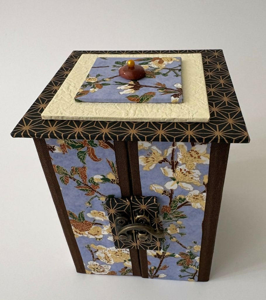 Yellow Buds Tower Box