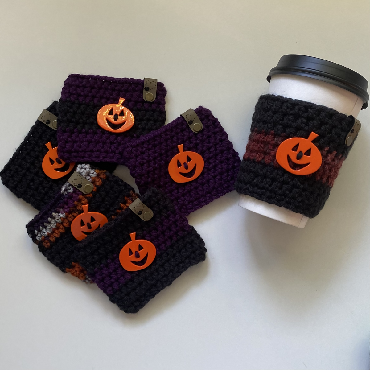 The Grinning Gourd Cup Cozy