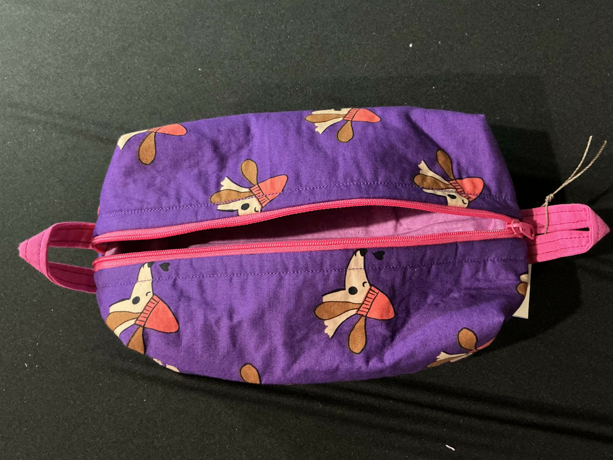 Cosmetic bag