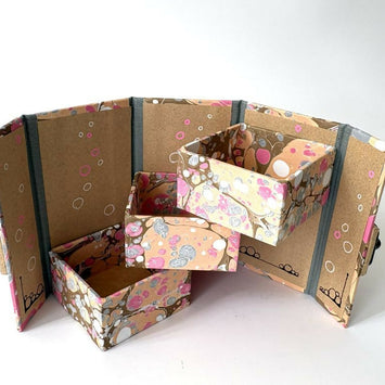 Bubbles Tower Box