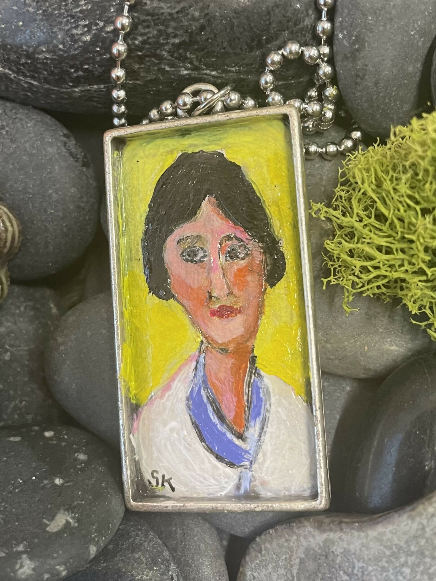 Someone you know pendant