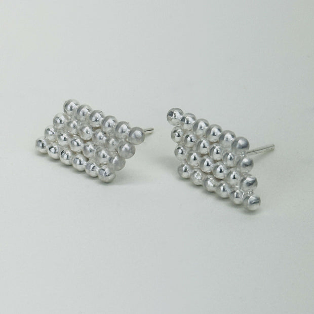 24 Dots Earring