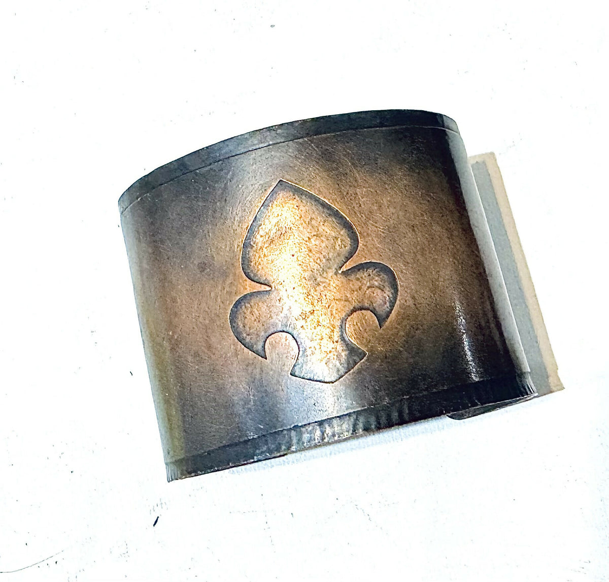 Fluer de Lis copper cuff