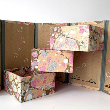 Bubbles Tower Box