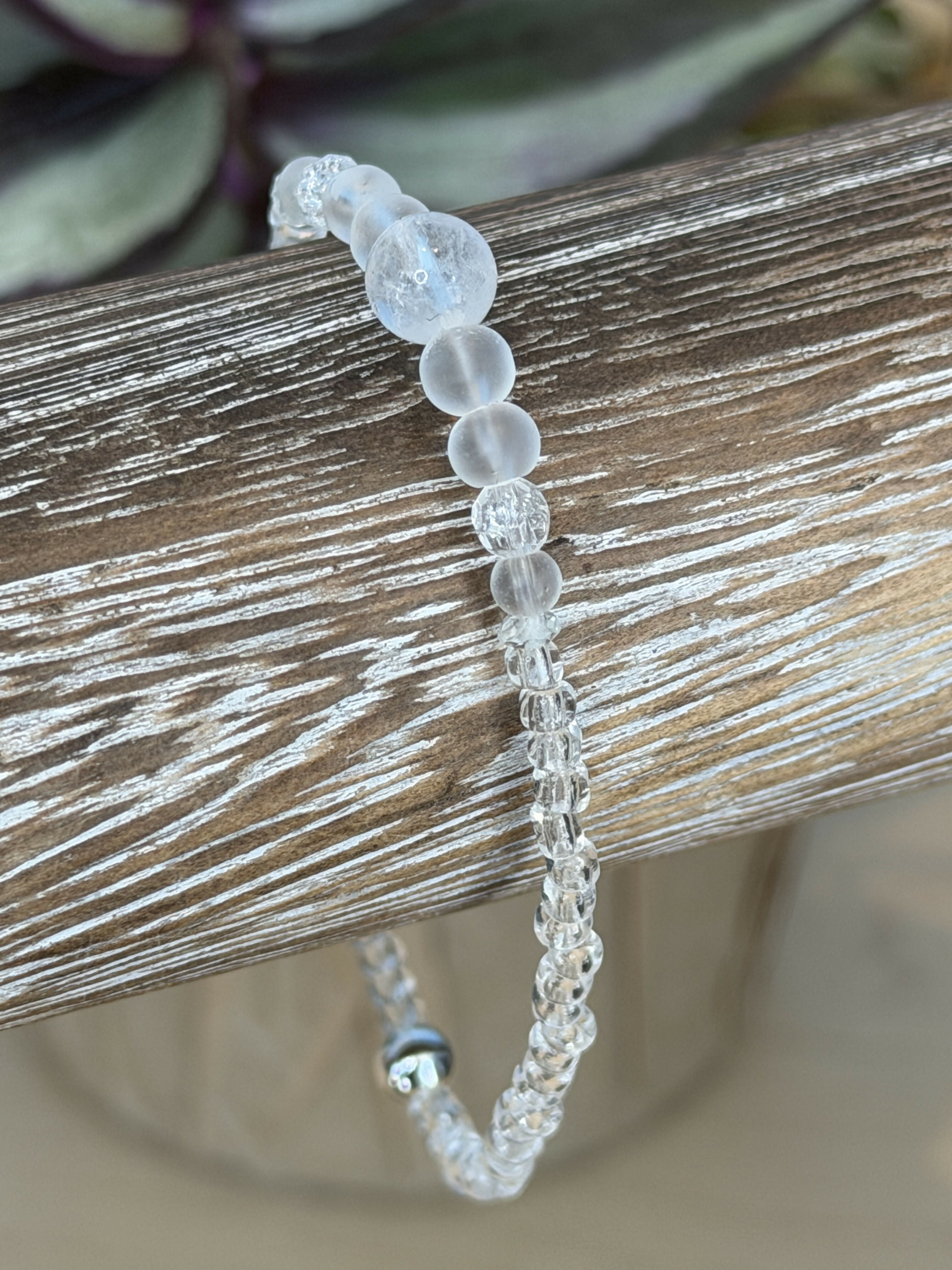 Single Bracelet Rock Crystal & Glass