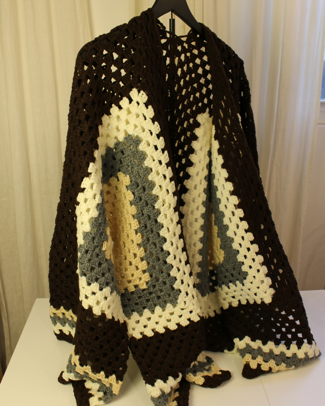 Hexi Cardi Sweater