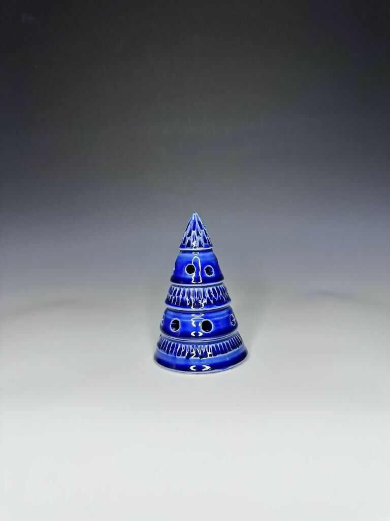 Blue Xmas Tree Luminary 3