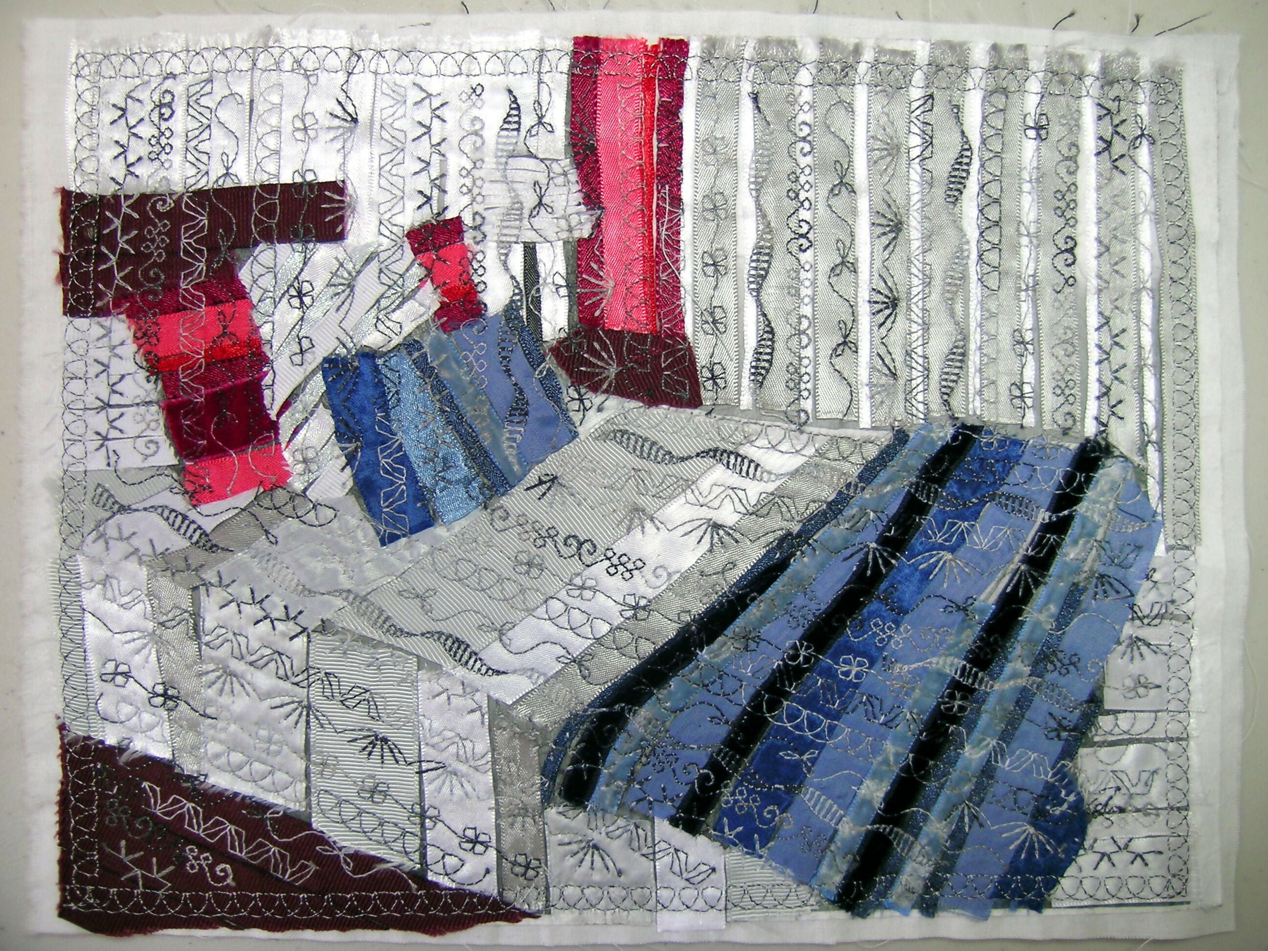 Ribbon Hotel Bed