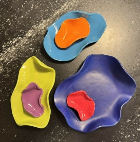 LARGE - wavy ceramic dish