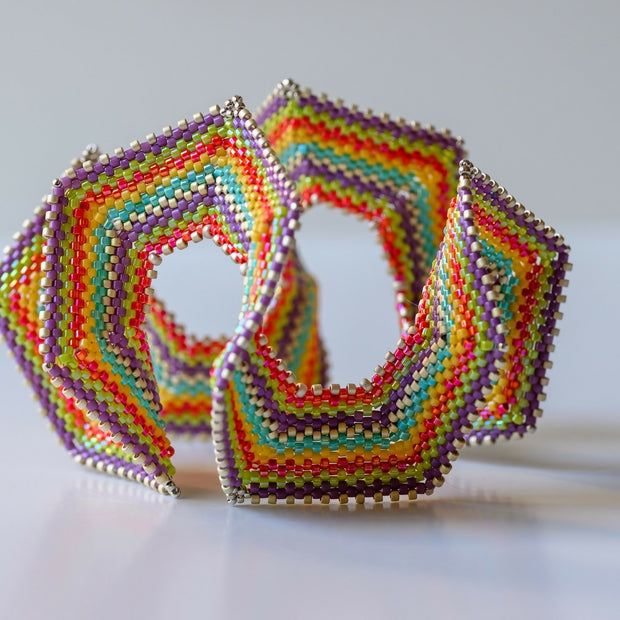 Candy Wavy Hexagons Bracelet