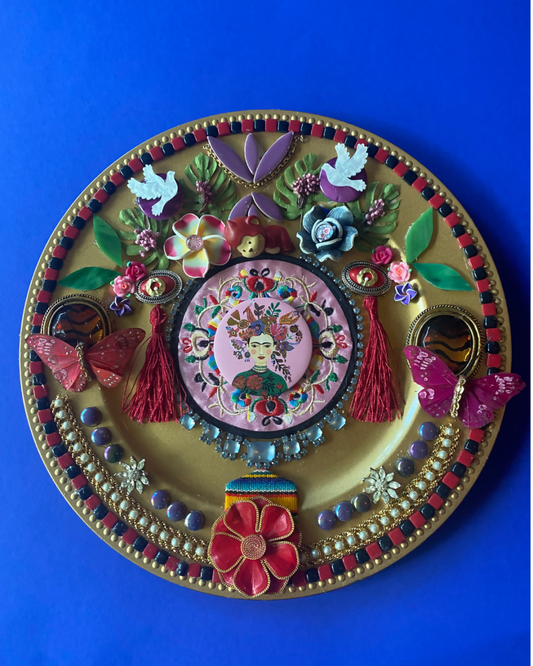 "Frida" Gold Charger Plate
