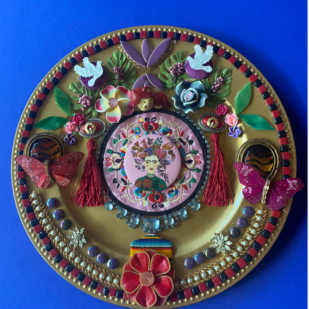 "Frida" Gold Charger Plate