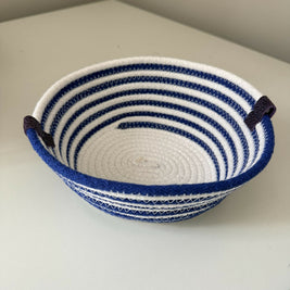 Coiled rope vessel - white and blue striped