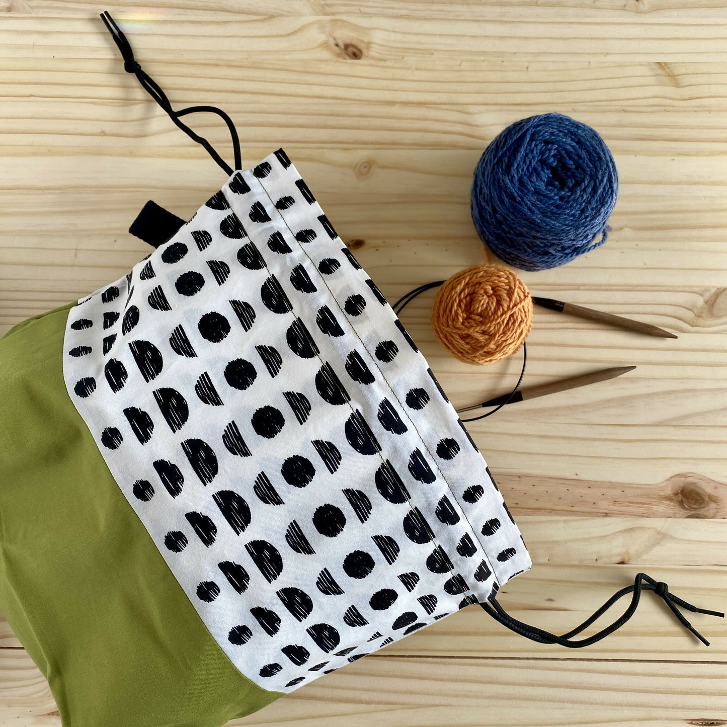 Drawstring Tote in Black Geometric