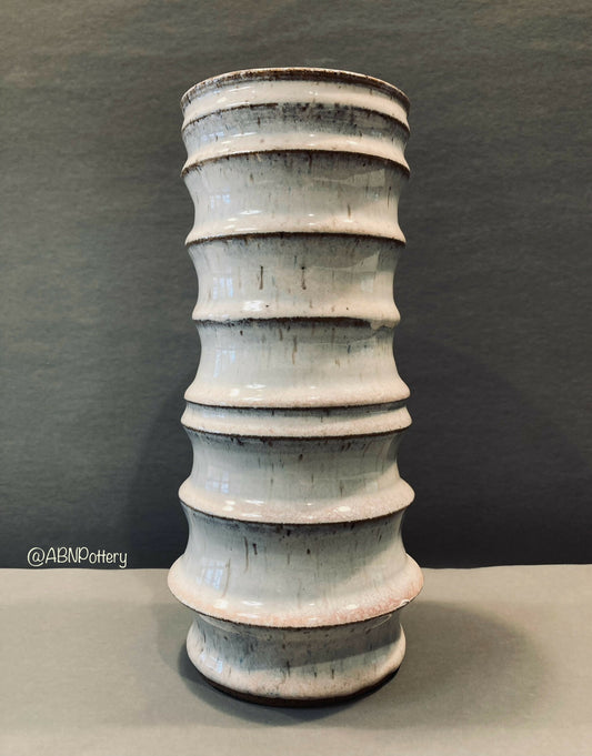 Groove Milk & Honey Vase