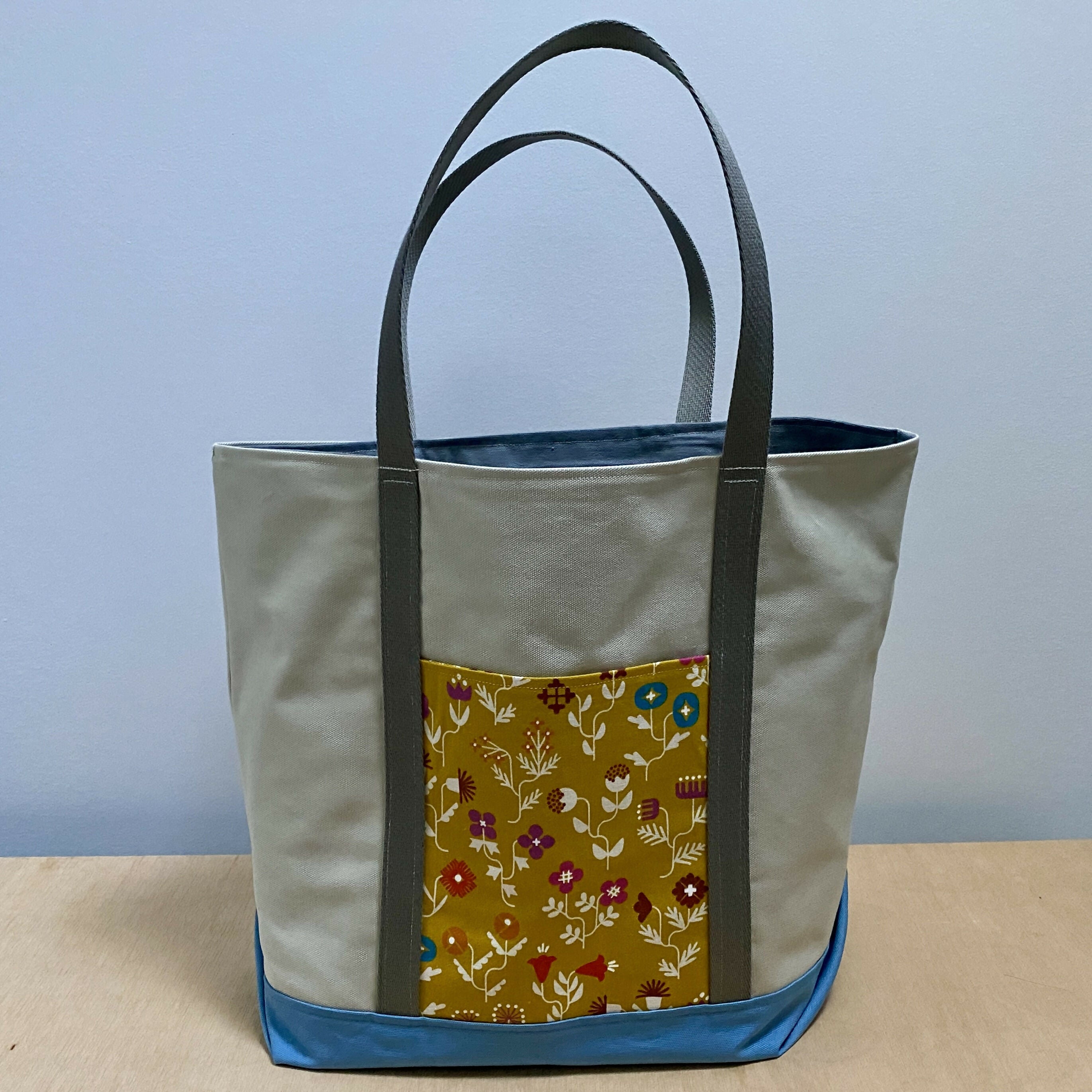 Big Tote in Goldenrod and Sand