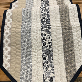 Quilted table runner