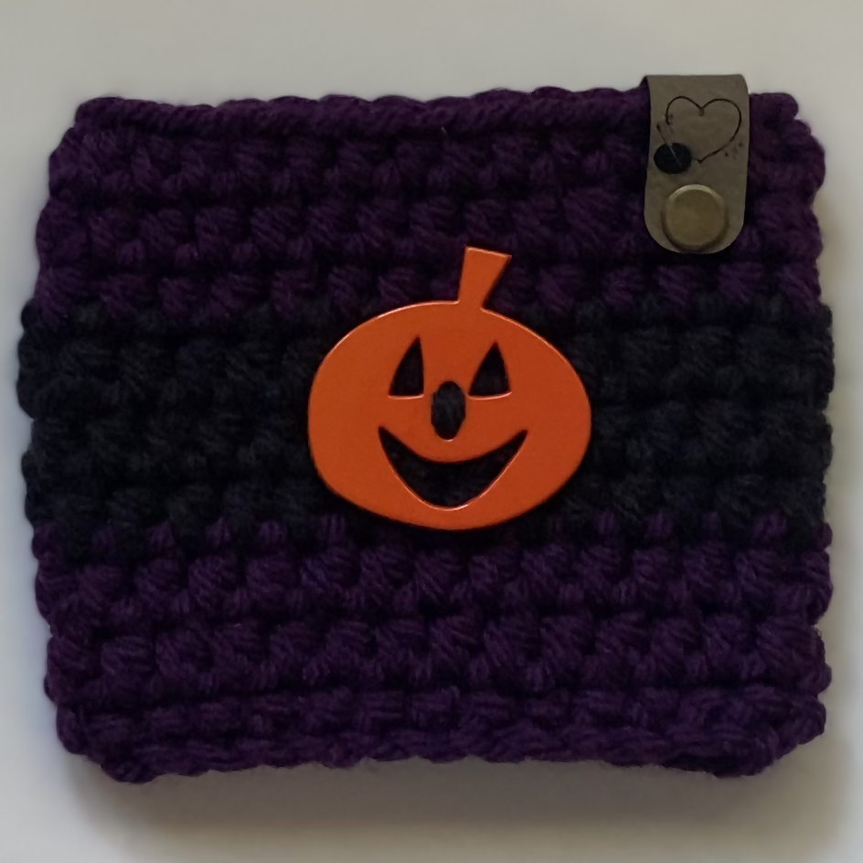 The Grinning Gourd Cup Cozy