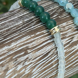 Single Bracelet Delicate Green Glass