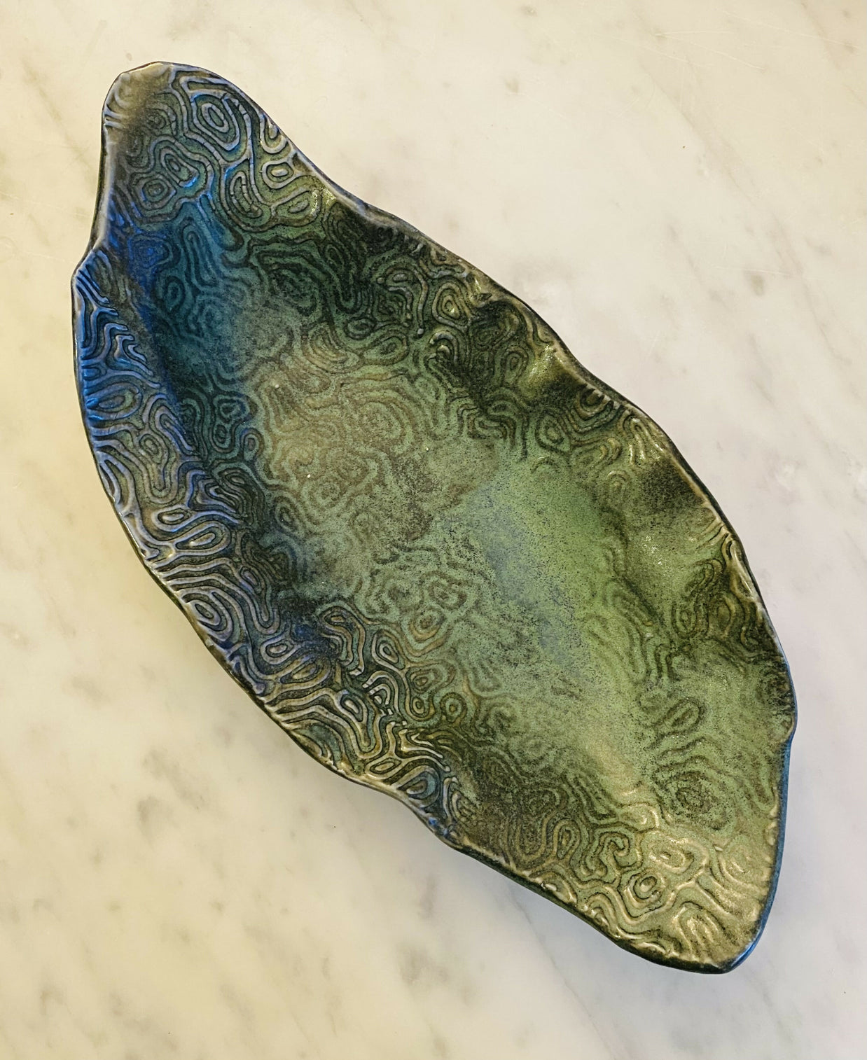 Free form dish